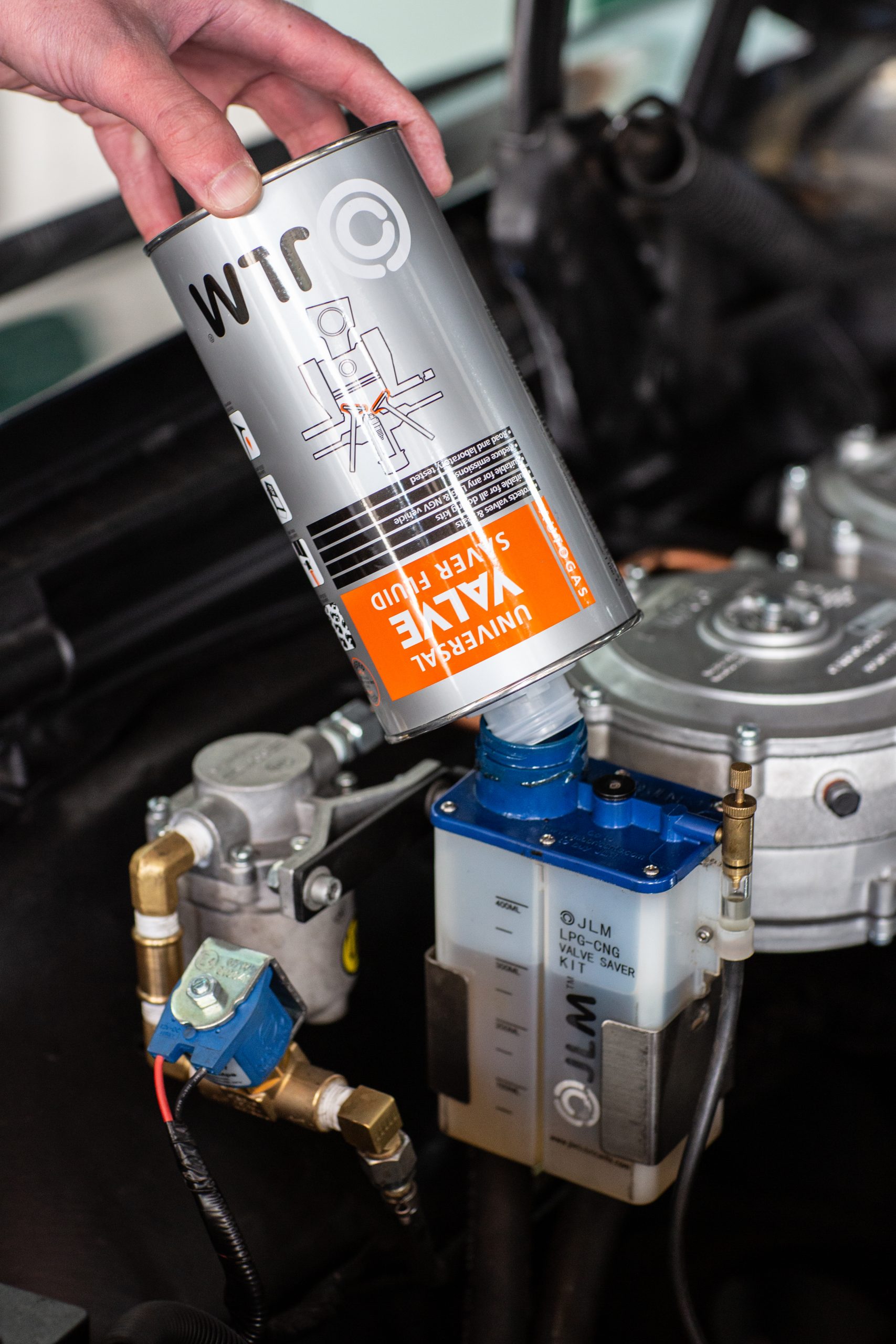 Υγρό προστασίας βαλβίδων 1 lt